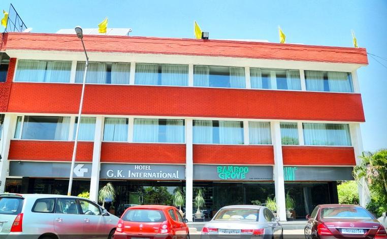 Hotel Gk International Chandīgarh Exterior foto
